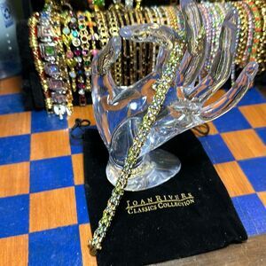 JOAN RIVERS Pastel Flower Bracelet